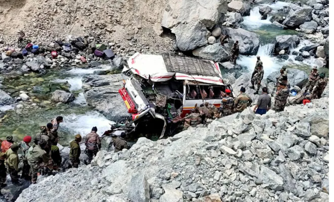 ladakh accident, fir on driver