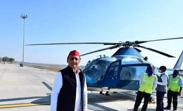 क्यों दिल्ली में अखिलेश के हेलिकॉप्टर को उड़ान भरने से रोका गया? सपा प्रमुख के आरोपों पर आया एयरपोर्ट अधिकारियों का जवाब