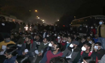 29 दिसंबर से हड़ताल पर रहेंगे देशभर के डॉक्टर, बीती रात दिल्ली की सड़कों पर पुलिस के साथ हुई झड़प