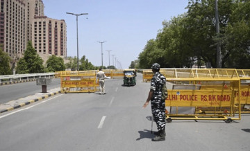 Delhi Curfew: बाहर जाने के लिए कैसे बनवाएं ई-पास? यहां जान लें इसका तरीका...
