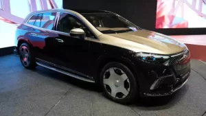 Mercedes Benz EQS 680 Maybach launch india 