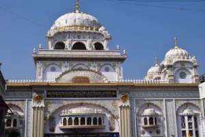 Gurudwara Nanak Jhira Sahib, guru nanak