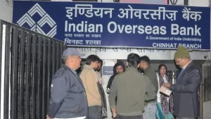 Lucknow Bank Loot Indian Overseas Bank