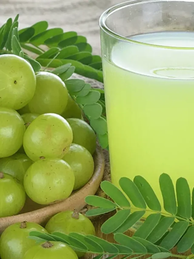 सर्दियों में आंवला खाने के जबरदस्त फायदे, सेहत रहेगी दुरुस्त