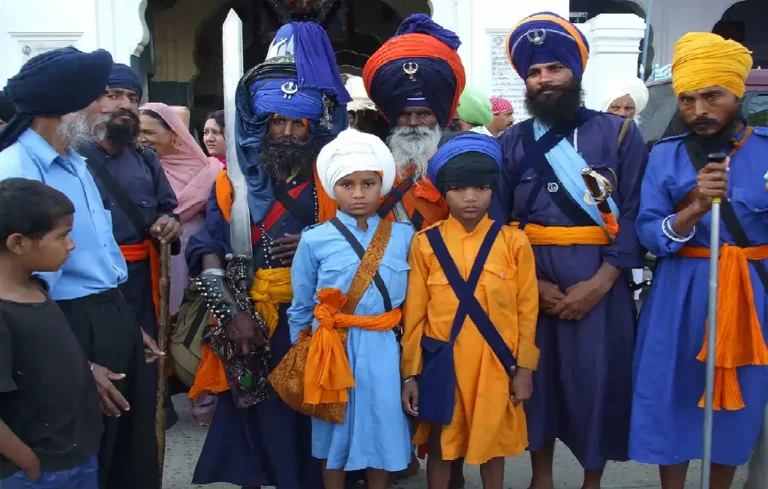 Ladli Fauj, Nihang Sikhs