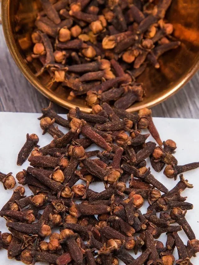 रात में लौंग खाने के फायदे