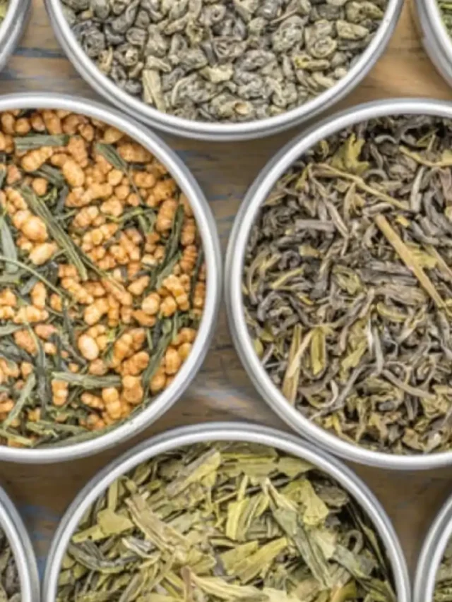 7 टाइप्स ऑफ़ ग्रीन टी, इन्हें  पीकर आप भी करें अपनी बॉडी मेनटेन