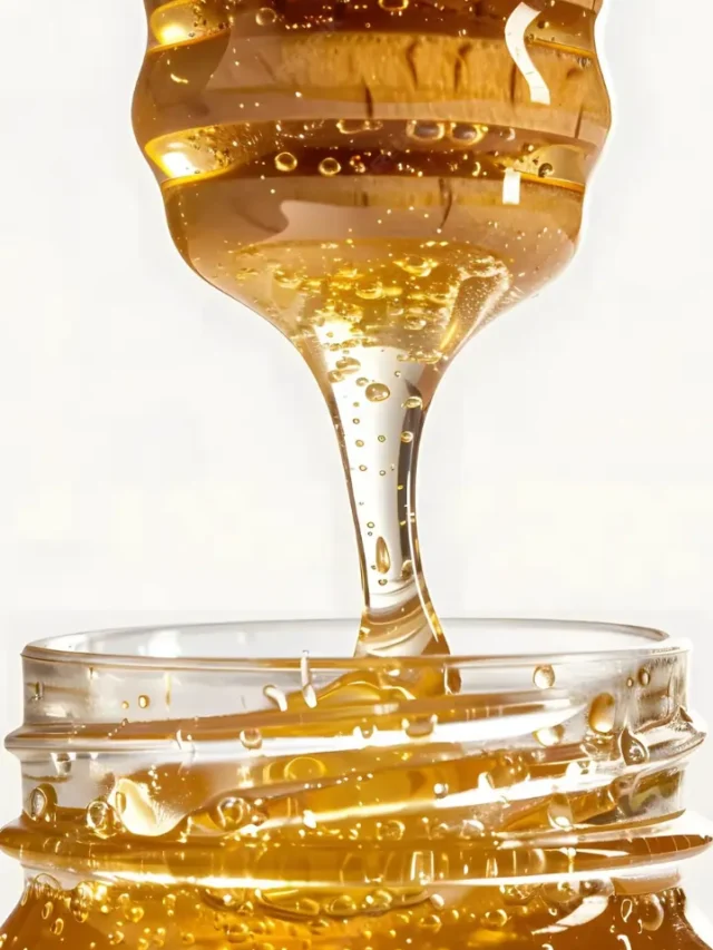 चीनी छोड़ें, शहद अपनाएं, आयुर्वेद के अनुसार शहद के चमत्कारी गुण