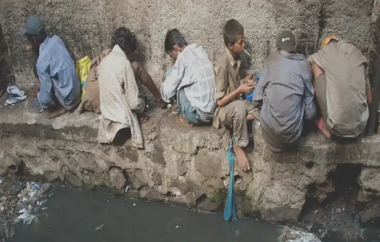 सिख धर्म में शराब और धूम्रपान है निषेध, फिर पंजाब कैसे नशाखोरी की चपेट में आया..क्यों पंजाब में तेजी से फैला नशे का जाल- Punjab Punjab Drugs Crisis