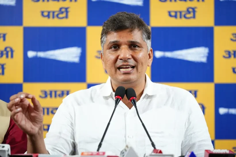 Saurabh Bhardwaj, Saurabh Bhardwaj