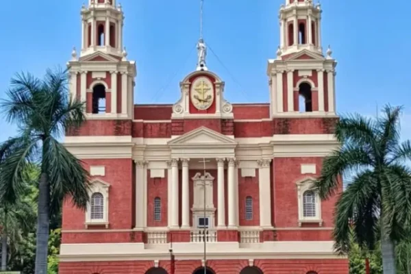 Sacred Heart Cathedral, Sacred Heart Cathedral