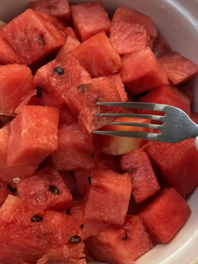 गर्मी के मौसम में मौसमी फल खाने के फायदे