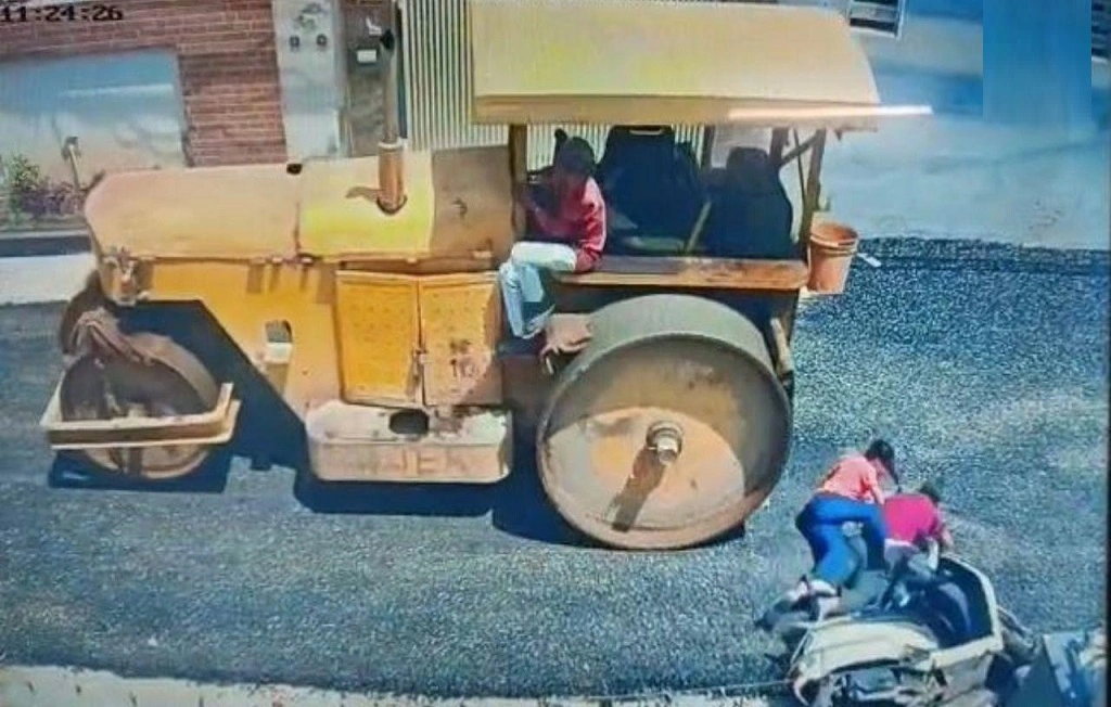Bathinda Road Roller Accident