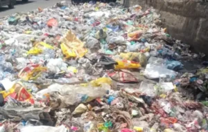 Ghaziabad में करोड़ों का बजट साफ, खोड़ा की सड़कें बनीं कूड़े का डंपयार्ड! | Khoda Makanpur Nagar Palika Ghaziabad Khoda Makanpur Nagar Palika, Ghaziabad Khoda Makanpur Nagar Palika