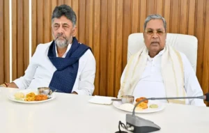 आखिर क्यों गई सिद्धारमैया की कुर्सी? जानिए कैसे डीके शिवकुमार बने कांग्रेस की पहली पसंद| Karnataka CM Siddaramaiah Resigns Karnataka CM Siddaramaiah Resigns