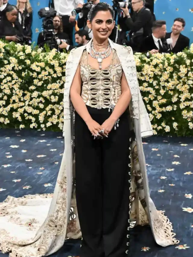 Met Gala 2026 में Isha Ambani का रॉयल अंदाज़, हाथ में दिखा करोड़ों का आम