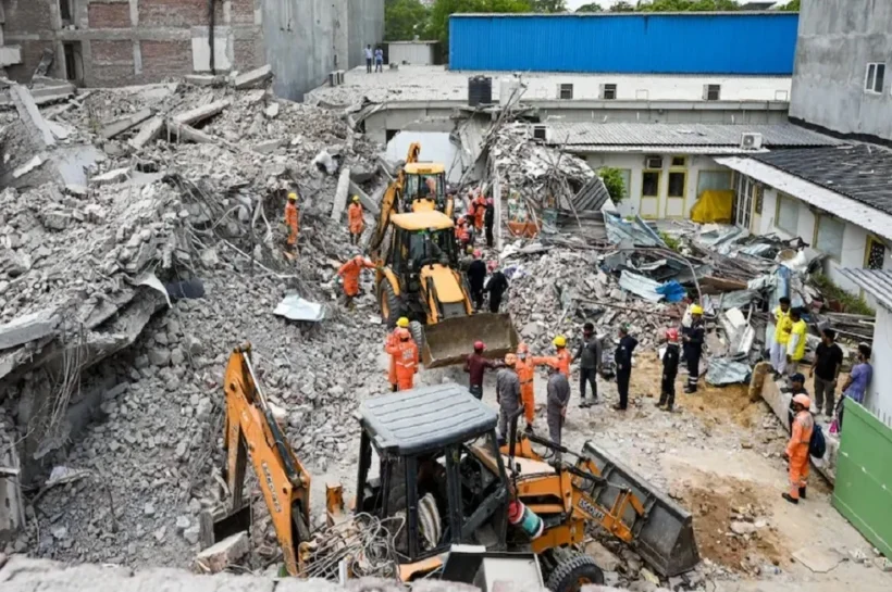 Delhi Building collapse