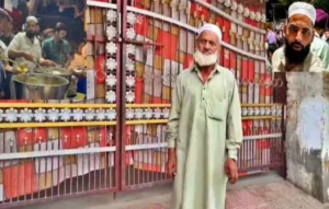 छात्रों को खाना खिलाना पड़ा भारी! जुनैद के घर पहुंची पुलिस, फंडिंग से लेकर सुप्रीम कोर्ट तक पहुंचा मामला | Mohammad Junaid News Mohammad Junaid News