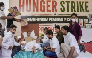 18 दिन की भूख हड़ताल, 8.5 किलो वजन कम… फिर भी नहीं पिघली सरकार, CJP ने किया संसद मार्च का ऐलान| Sonam Wangchuk hunger strike Sonam Wangchuk hunger strike