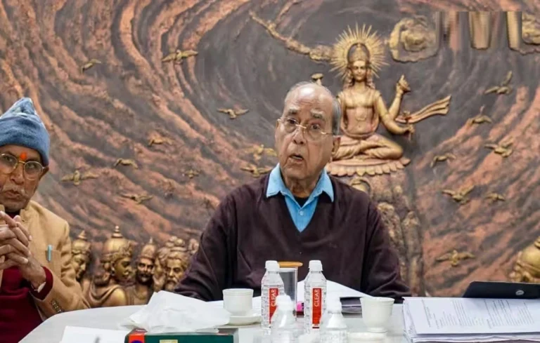 राम मंदिर चढ़ावा विवाद में फूटा चंपत राय का गुस्सा: नृपेंद्र मिश्रा पर लगाए गंभीर आरोप, अयोध्या में संतों ने खोला मोर्चा| Ram Mandir donation controversy Ram Mandir donation controversy