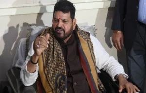 बृजभूषण शरण सिंह को बरी किए जाने के खिलाफ कोर्ट पहुंचीं महिला पहलवान, ट्रायल कोर्ट के फैसले को दी चुनौती| Brij Bhushan news Brij Bhushan news