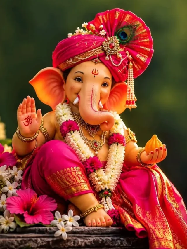 मुंबई के 5 सबसे प्रसिद्ध और भव्य गणपति पंडाल, जहां उमड़ती है भक्तों की भारी भीड़