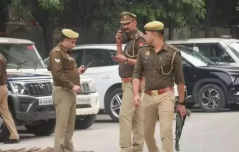 डॉक्टर सुसाइड केस से लेकर इंडस्ट्रियल एरिया की फैक्ट्री में भीषण आग तक | Top 5 Ghaziabad News Top 5 Ghaziabad News, Top 5 Ghaziabad News