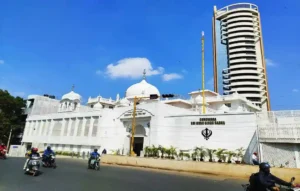 Bengaluru के 5 मशहूर गुरुद्वारे, जानिए सिख धर्म से जुड़ी आस्था और इतिहास – Gurdwaras in Bangalore Gurudwaras in Bangalore, Sikhism in Bangalore